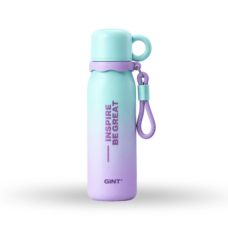 Gradient-color insulated bottle with handle
